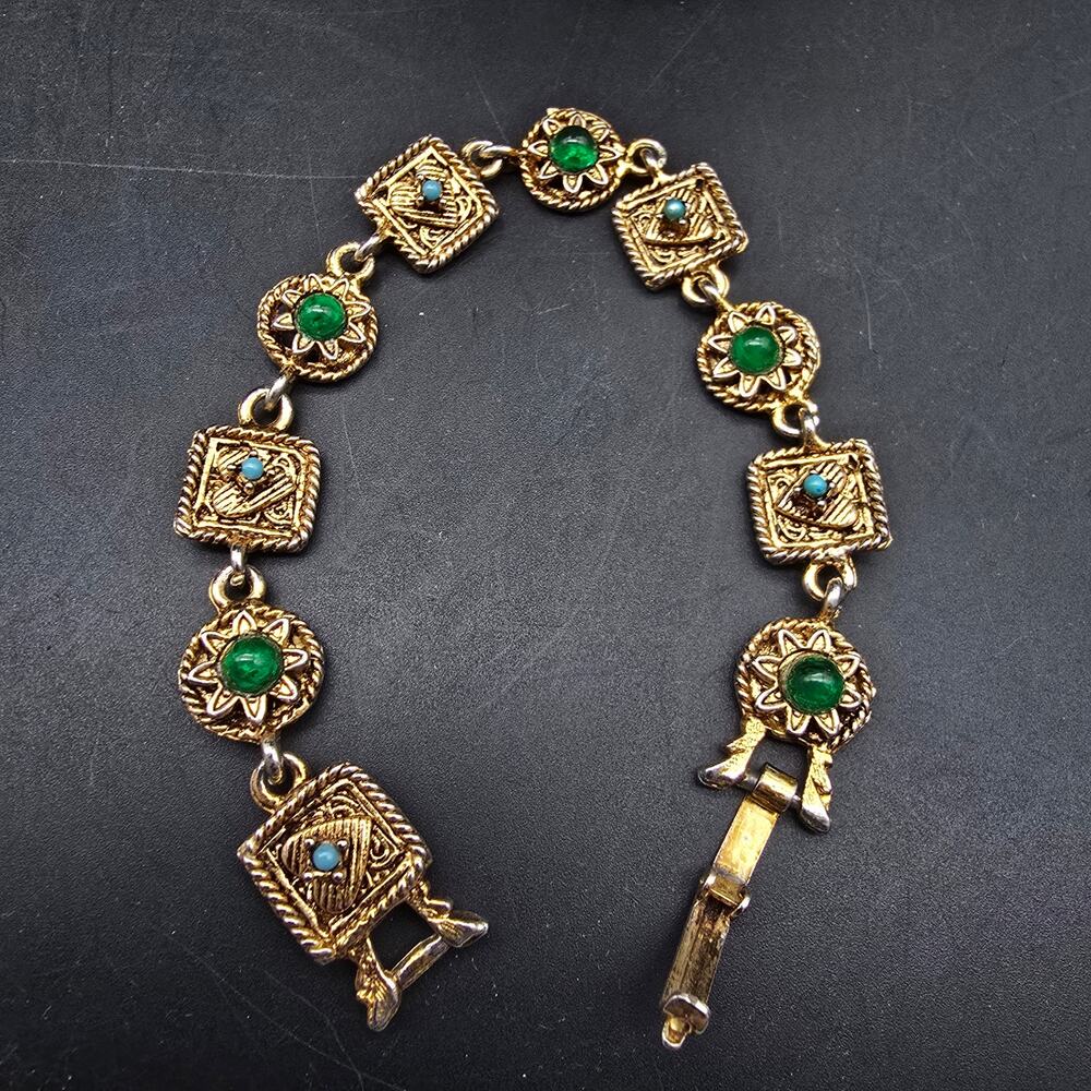 LJM Laurentian Gold Tone Charm Bracelet Green Blue Vintage Costume Jewelry